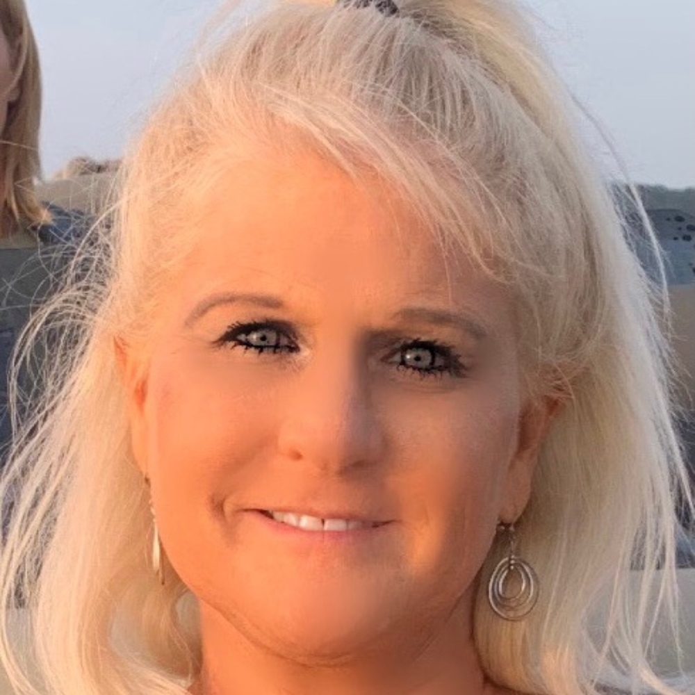 Meet your Posher, Michele